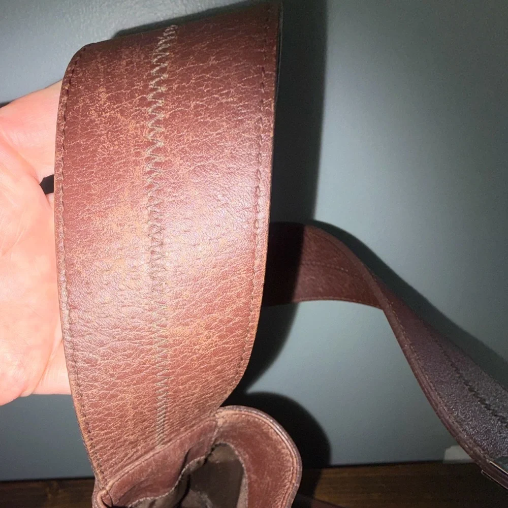 Rare Vintage Adrienne Vittadini Shoulder Bag in Dark Brown Textured Leather